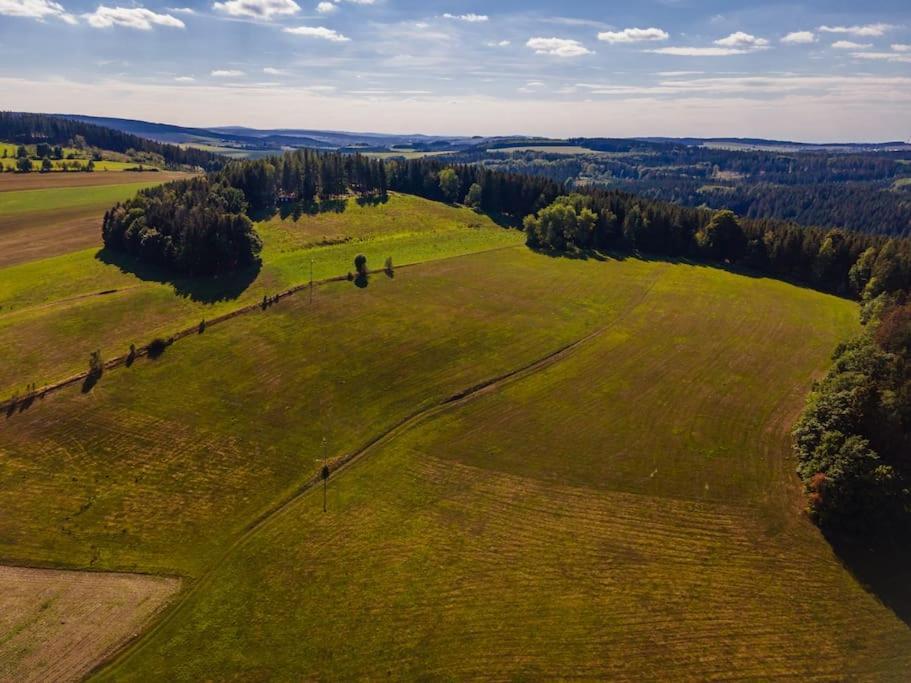 Franzis Feriendomizil Im Herzgebirge Am Skihang Auerbach  エクステリア 写真
